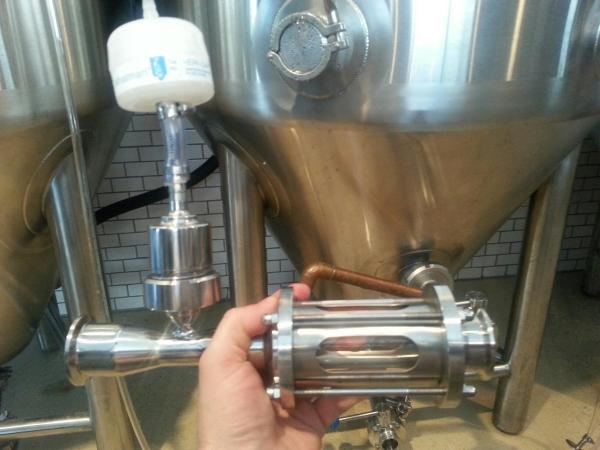 如何在啤酒發(fā)酵前對(duì)麥汁充氧？